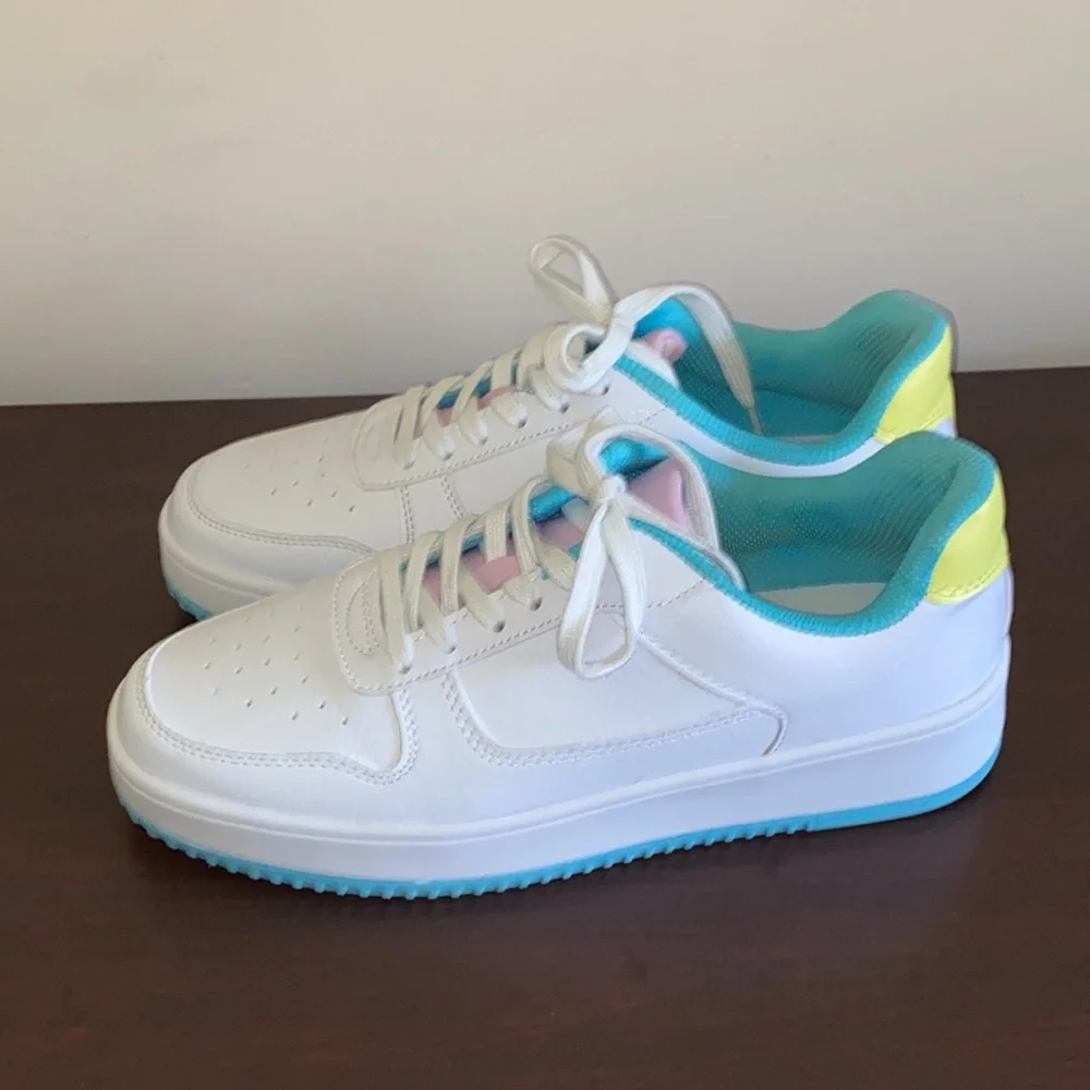 No Boundaries trendy, platform women’s Casual Sneakers white, pink, blue, yellow - Picture 2 of 9